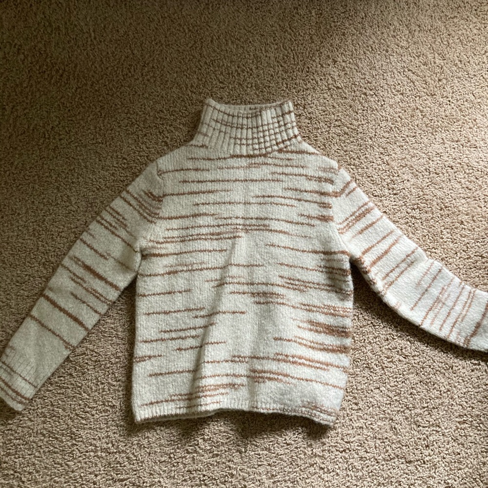 NWT Banana Republic Sweater